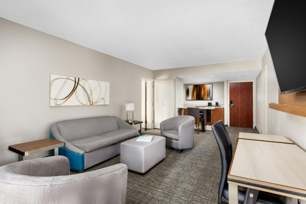 One-Bedroom King Suite with Balcony and Sofa Bed interior
